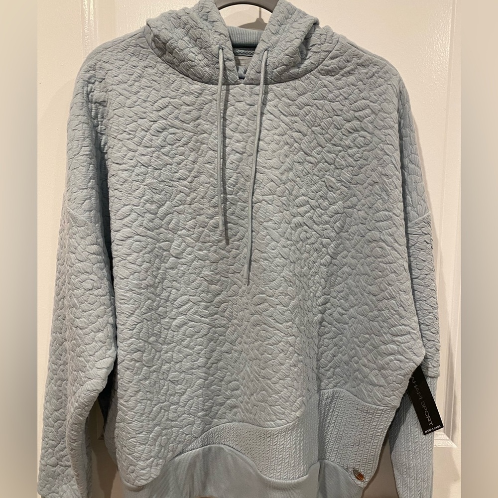 New Tahari sport women’s 1X hoodie . Baby blue